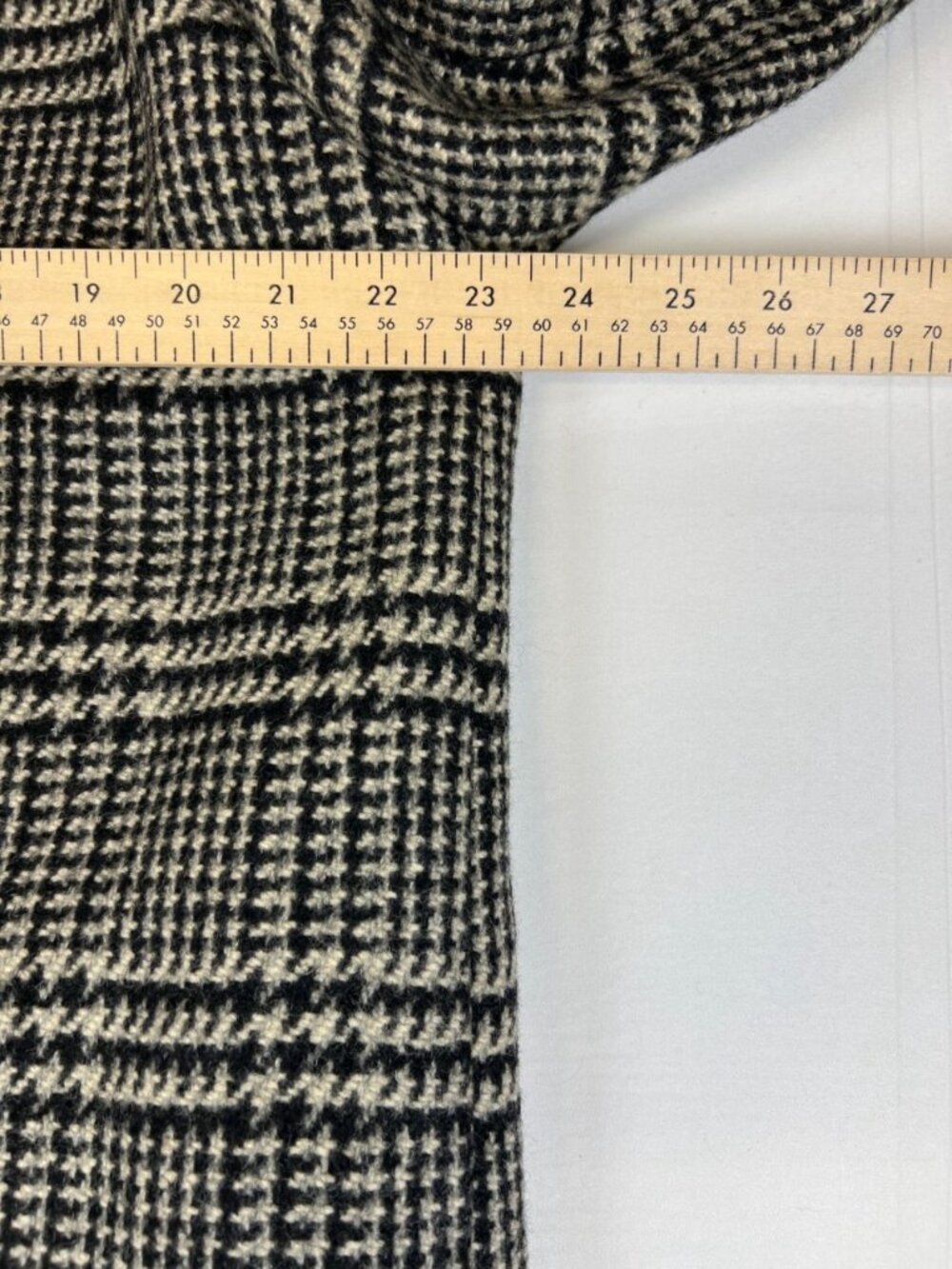 Charlie Baker Men 40R Vintage Black White Plaid Trench Coat Tweed Overcoat Wool - Picture 6 of 7